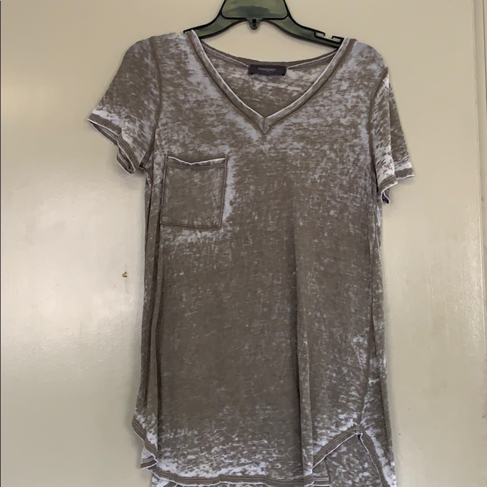 distressed green tee